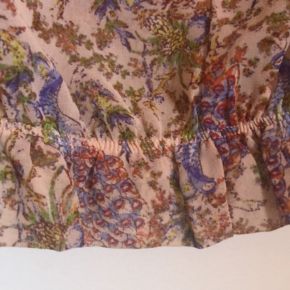 Buckle Blouse - Picture 3 of 9